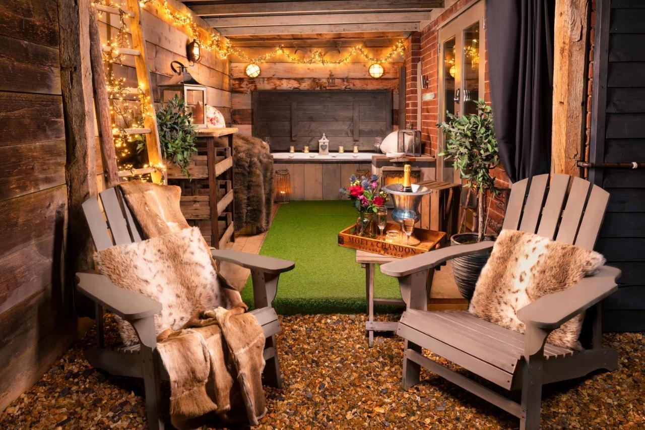 The Cowshed At Cheshire Boutique Barns Villa Nantwich Exteriör bild
