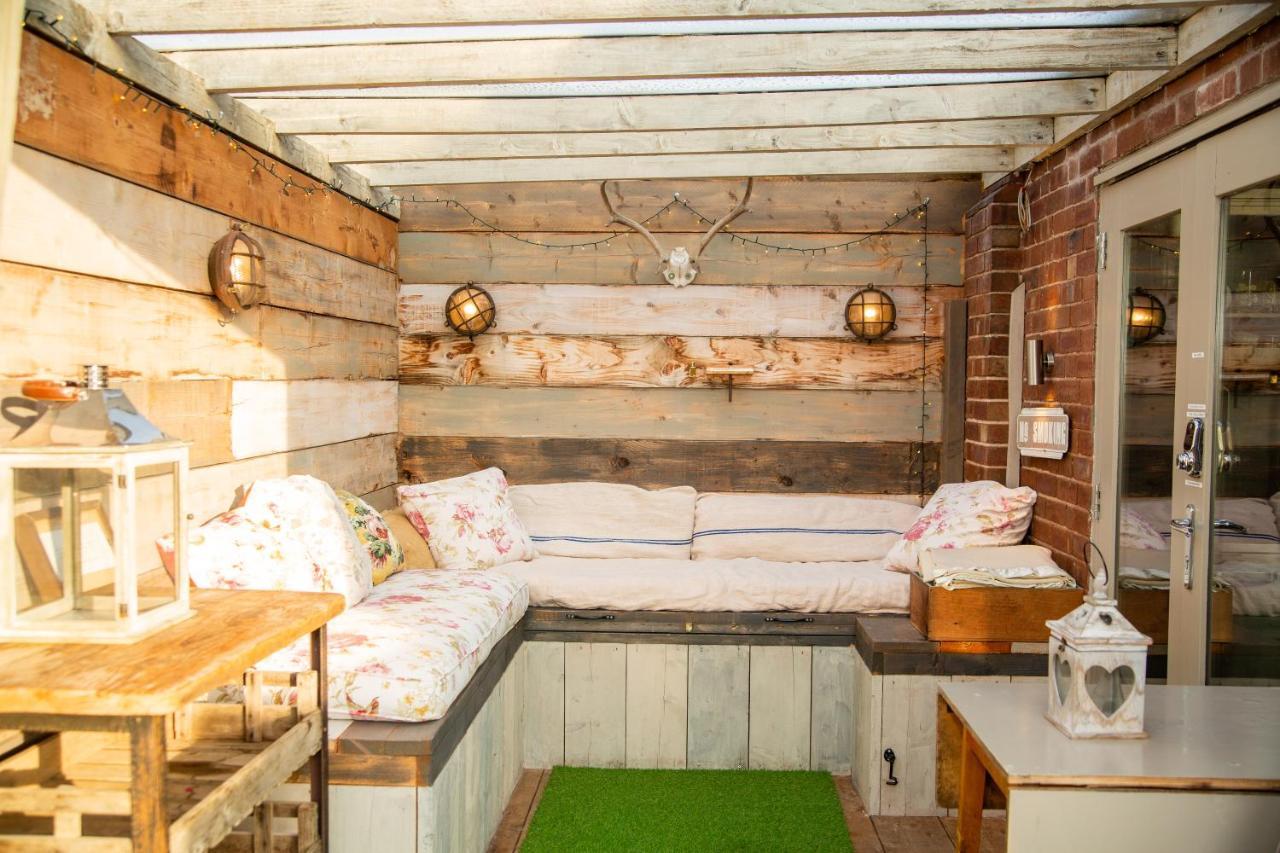 The Cowshed At Cheshire Boutique Barns Villa Nantwich Exteriör bild